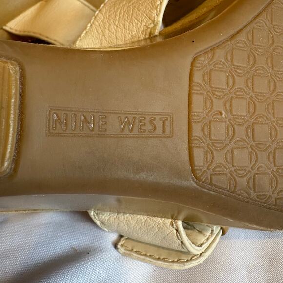 Nine West Levehim Silver Sandals Thong Woman Size 7 - Picture 7 of 7